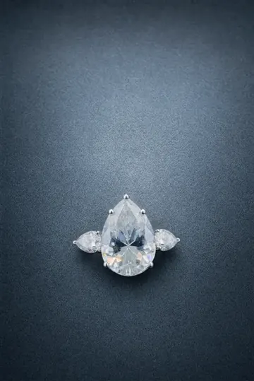 AI product photo image: pear ring slate, made by Grandior AI Studio