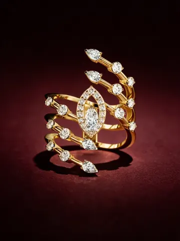 AI product photo image: gold marquise ring, made by Grandior AI Studio