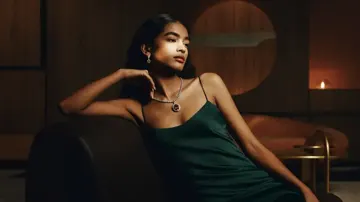 AI on model image: lounge necklace, made by Grandior AI Studio