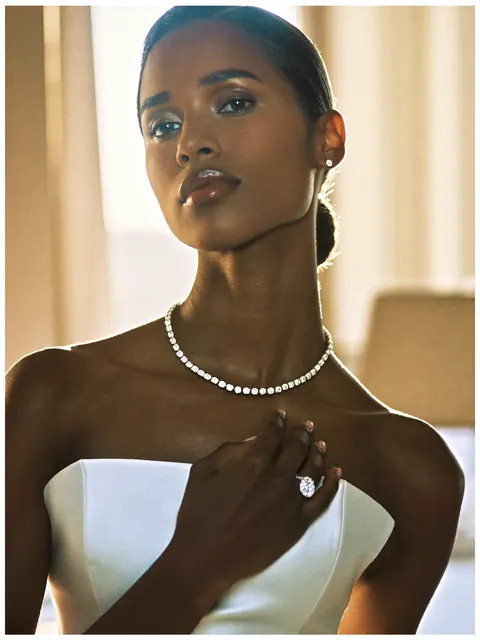AI on model image: tennis necklace window, made by Grandior AI Studio