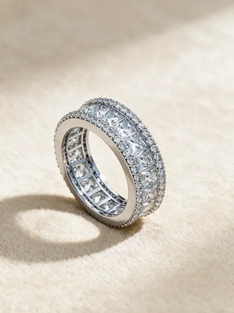 AI product photo image: emerald eternity band, made by Grandior AI Studio