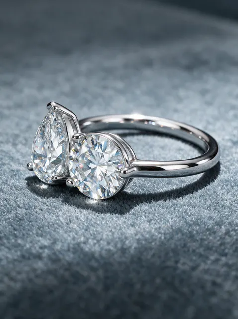AI product photo image: toi et moi ring, made by Grandior AI Studio